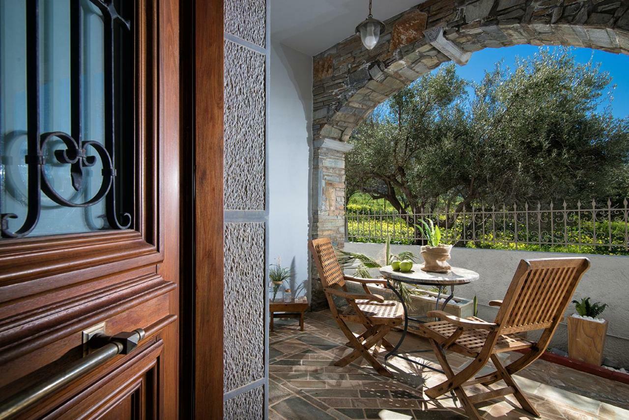 Oniropetra Luxury Suites Armakha 外观 照片