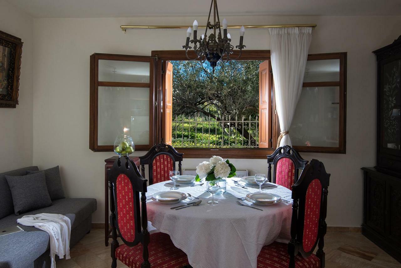 Oniropetra Luxury Suites Armakha 外观 照片